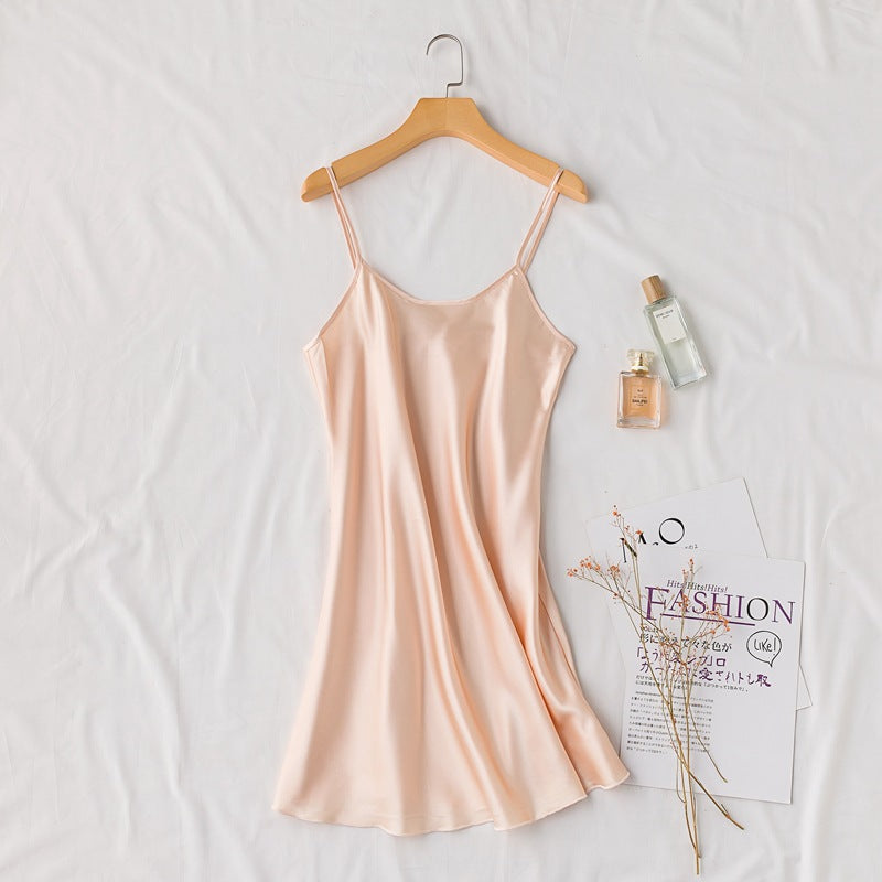 PLUS SIZE Blush Dream Lace Nightgown